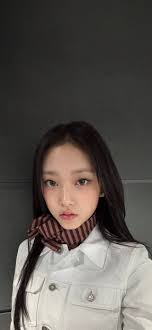 so cute cat 😺 Kang haerin 🥰