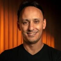 700+ perfis com “Steinbach”