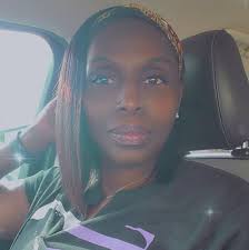 N'ggas think cuz they stank and got a Gun they crazy 😂😒🙄