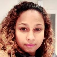 Ann Bain's Instagram, Twitter & Facebook