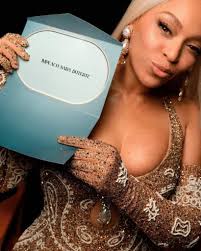 Happy 37th birthday to the talented Tove Lo.