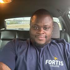 Authorities are looking for an inmate that escaped work release in  Mobile>>>>>  https://www.fox10tv.com/2025/06/10/inmate-escapes-work-release-mobile/