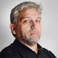 Alberto Zarate's Instagram, Twitter & Facebook