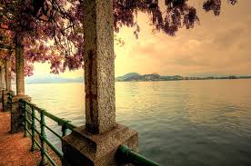 Descubre los horarios, como llegar y dónde está, compara precios antes de reservar, encuentra fotos y lee 10 opiniones sobre lago maggiore. Stampe Artistiche Quadri E Poster Con Arona Glicine Hotel Lago Lago Maggiore Paesaggi Viaggi Lago Maggiore Ad Arona