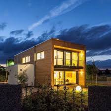 Hamelin was home to several royal engineer units, including 35 engineer regiment and 28 amphibious engineer regiment. Meisterstuck Haus Musterhaus Box In Hameln Haus Style At Home Kubus Haus