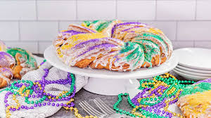 King cakes are a frosted sweet bread—a delicious cross between a coffee cake and a french (this is where the twelve days of christmas comes from—counting from christmas eve.) the king cake takes its name from the three kings. Traditional King Cake