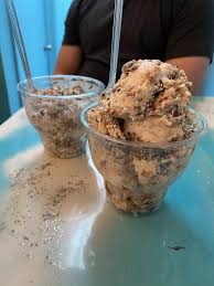 Although it can attract a long line during the summer months, bruster's ice cream is definitely worth the wait! Best Ice Cream Fort Myers Florida Ice Cream Happycow