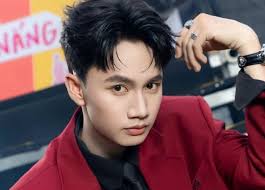 Diễn Viên Đoàn Thế Vinh: Tin tức Diễn Viên Đoàn Thế Vinh 2025 mới nhất