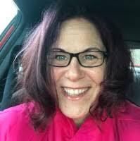 Michelle Eadie's Instagram, Twitter & Facebook