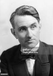 3,301 Thomas Elliott Photos & High Res Pictures