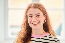 Madeline Bartsch's Instagram, Twitter & Facebook