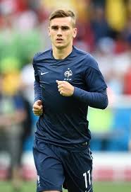 In this tutorial we show you how to get a antoine griezmann inspired hairstyle. 48 Griezmann Haircut 2019 Top Ideas