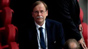 .zwischen deutschland und ungarn soll die arena bunt in regenbogenfarben beleuchtet werden. Fah8 Yku3xsvm