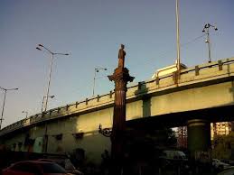 Khada Parsi statue in Mumbai ...