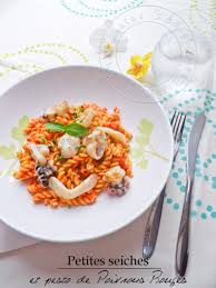 Salade De Pates Au Pesto De Poivron Amp Petites Seiches Grillees Red Pepper Pesto A Recettes De Cuisine Recettes Poissons Et Fruits De Mer Salade De Pates