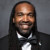 Chris Blakely's Instagram, Twitter & Facebook