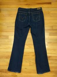 Women S Levi S 515 Boot Cut Stretch Dark Rinse Jeans Size 12 Medium Euc
