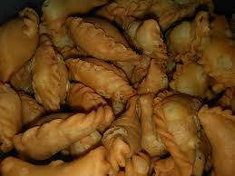 Dalam wadah, campur tepung terigu, tapioka, garam, baking powder dan kaldu bubuk. Pastel Mini Isi Abon By Siti Masitoh Langsungenak Com