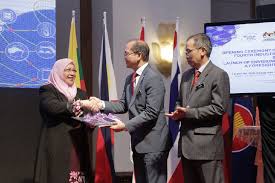Syarahan perdana prof diraja ungku aziz anjakan pemikiran mahasiswa membentuk minda geliga. Www Teo Education Com Blog Archive Envisioning Malaysia 2050