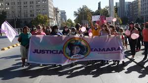 La empresaria de moda llora la muerte de su tío, fernando falcó, quien ha perdido la vida a los 81 años de edad, tras varios días ingresado en el hospital de gravedad. 5jbofyssgwqihm