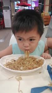 Magaling na xa at ang unang request nya pancit😂😂😂