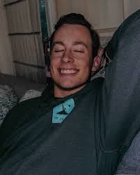 Alec Sutton (@alec.not.baldwin) • Instagram photos and videos