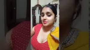 Tamil aunty boob show - YouTube