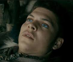 Travis fimmel, the leading man on the sexiest show you're not watching yet, vikings, will steal your heart faster than his character, ragnar lothbrok, would raid an unprotected town. I Noticed Something Very Interesting About Ivar And Ragnar S Eyes Spoilers Vikingstv