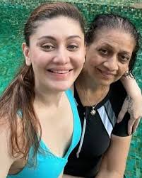 Viral Bhayani Videos added a new photo.