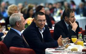 Starting his career in the democratic party (pd), he joined the social democratic party (psd), eventually becoming its leader. Dragnea Prima ReacÈ›ie DupÄƒ Atacul Lui Ponta Cu Barca Usl Dcnews