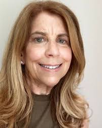 Barbara Baron's Instagram, Twitter & Facebook