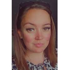 🍸 MIMOSA 🍸 Made with crisp white wine, strawberry mango & orange juice  This classic Mimosa cocktail is delicious You loved “let it sloe” give this  a try £5 a bottle now