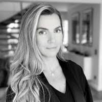 Denise Kehoe's Instagram, Twitter & Facebook