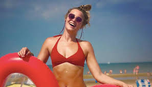 Geraldine kemper is geboren op 26 januari 1990. Geraldine Kemper In Bikini Is Hartstikke High Jfk