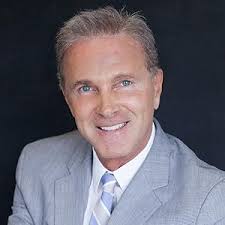 Amazon.com.br: Keith Runyan MD: livros, biografia, última atualização