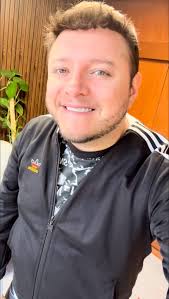 Hay veces que amanezco guapo pero hoy sí que exagere !!!! 🤪😜