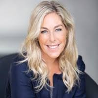 Alyson Wood's Instagram, Twitter & Facebook