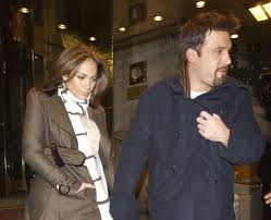 Ben affleck wanted to talk with our fans regarding rekindled relation with jennifer lopez. J Lo And Ben Affleck Are Back Together And The Reunion Is Good For Them Says Insider Silive Com