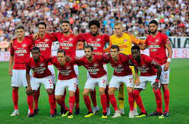 In 73 bc, spartacus was among a group of gladiators plotting an escape. Fk Spartak Moskva V Sezone 2018 2019 Vikipediya