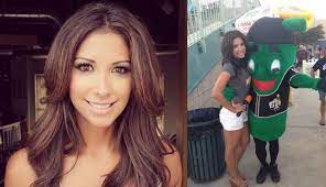 At a young age, tim's mother ione, enrolled him and his sister tricia into competitive swimming. Tim Duncan S Family Girlfriend Ex Wife Kids Siblings Parents Bhw