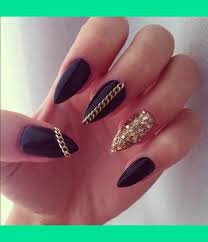 Nail designs are the best way to keep your manicure looking fresh, so embrace your cuticles and check out these easy and enviable nail designs and ideas. Edgy Nails Emma S S Photo Beautylish