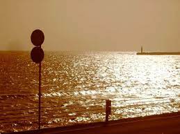 心に響く有名な泣ける詩 哲学ニュースnwk 詩 泣ける 涙腺