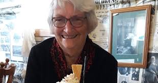 Gwen Warmington receives OAM for services to Yass community