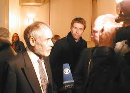 He has briefed numerous cases before the supreme court and the federal courts of appeals in a variety of fields. Thomas Schmidt Schauspieler Wikipedia