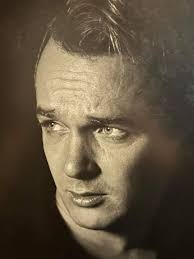 MUR10 GASTON SANTOS PUE A los 92 años murió el actor y rejoneador #huasteco  #GastónSantosPue, quién era originario de #Tamuín #SanLuisPotosí. Gastón  Santos filmó varias películas en la #ÉpocaDeOro del #cinemexicano junto