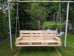 Pin By Miriam Helzer On Diy Paletten Hollywoodschaukel Porch Swing Outdoor Decor Decor