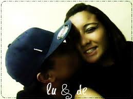 Daisy Brito's Instagram, Twitter & Facebook