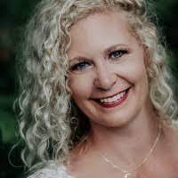 Kristi Norman's Instagram, Twitter & Facebook