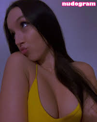 Bisscute  Bisscute_  bisscute__ Гола изтичане OnlyFans снимка 31 -  Nudogram v2.1