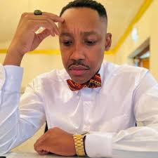 What is the best hitch for RV transporting?